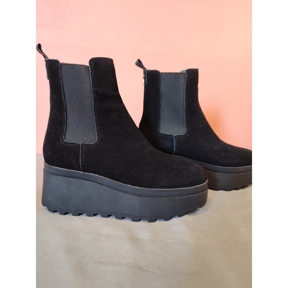 Calvin Klein Shoes - Women's Calvin Klein Nevia Ankle Boots Black US 6